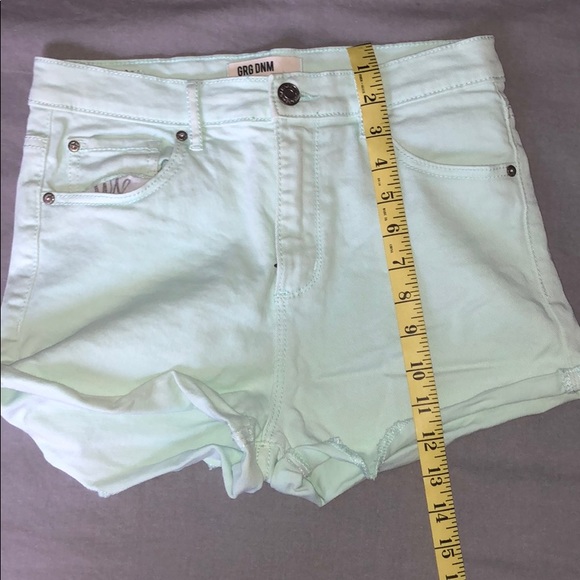 2/$20🔥GARAGE DENIM SHORTS IN BLACK AND MINT GREEN - Picture 8 of 8